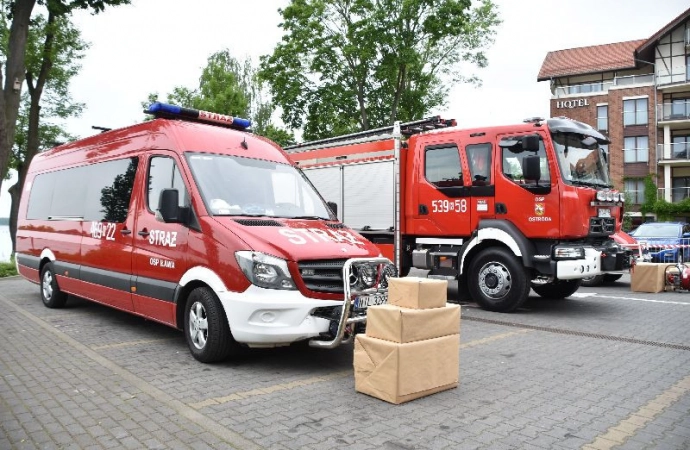 W Ostródzie przekazano sprzęt dla strażaków-ochotników z Ostródy, Iławy i Miłakowa.